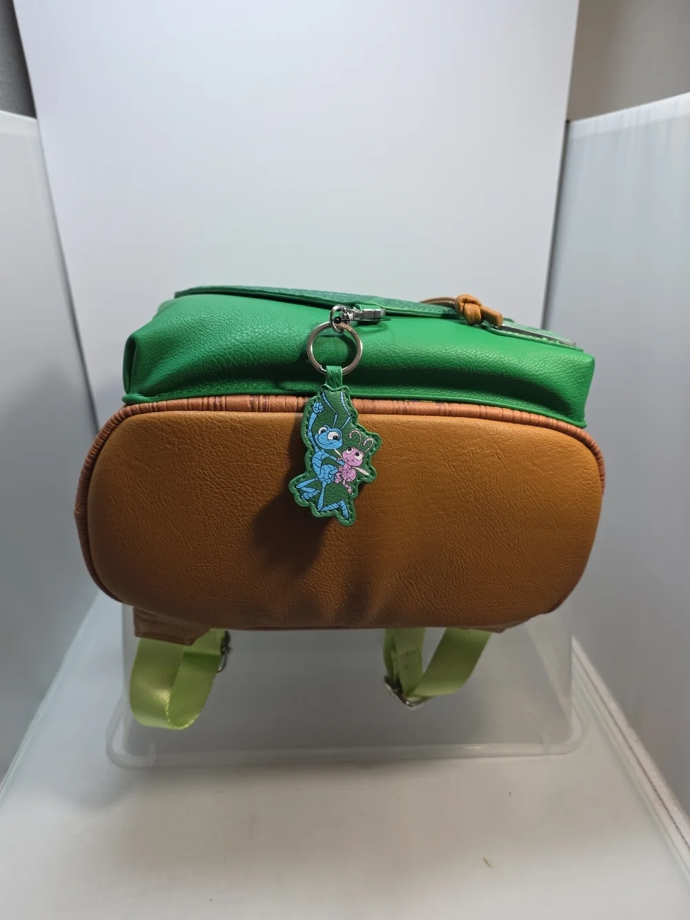 Loungefly Disney Pixar A Bug's Life Leaf Mini Backpack NWT - Picture 6 of 6